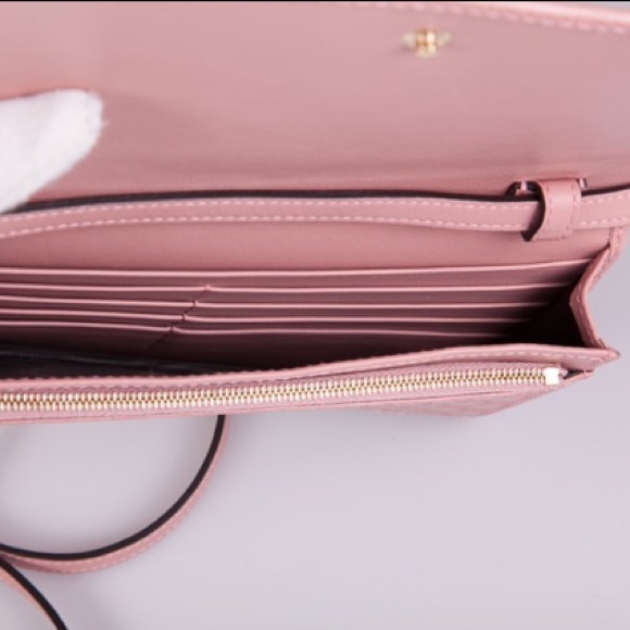 COPY - Pastel pink Gucci crossbody - Picture 4 of 4